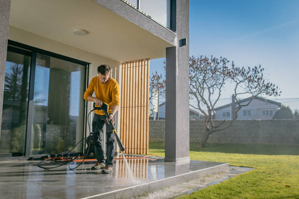 Best Pool Deck Cleaning  in Charlotte Harbor, FL